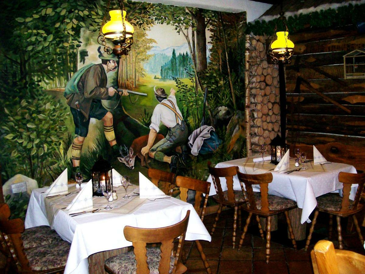 Wirtshaus Zum Wilddieb บาด รัพเพเนา ภายนอก รูปภาพ